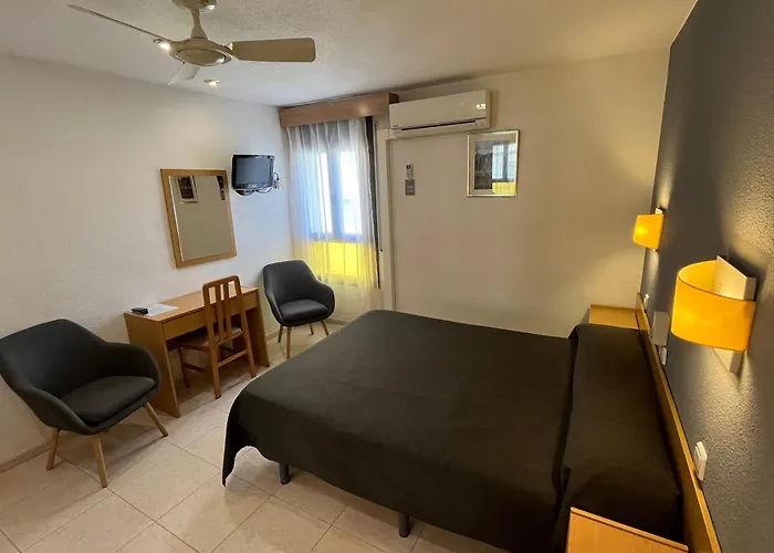 Hostal Tarrés