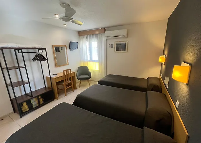 Hostal Tarrés